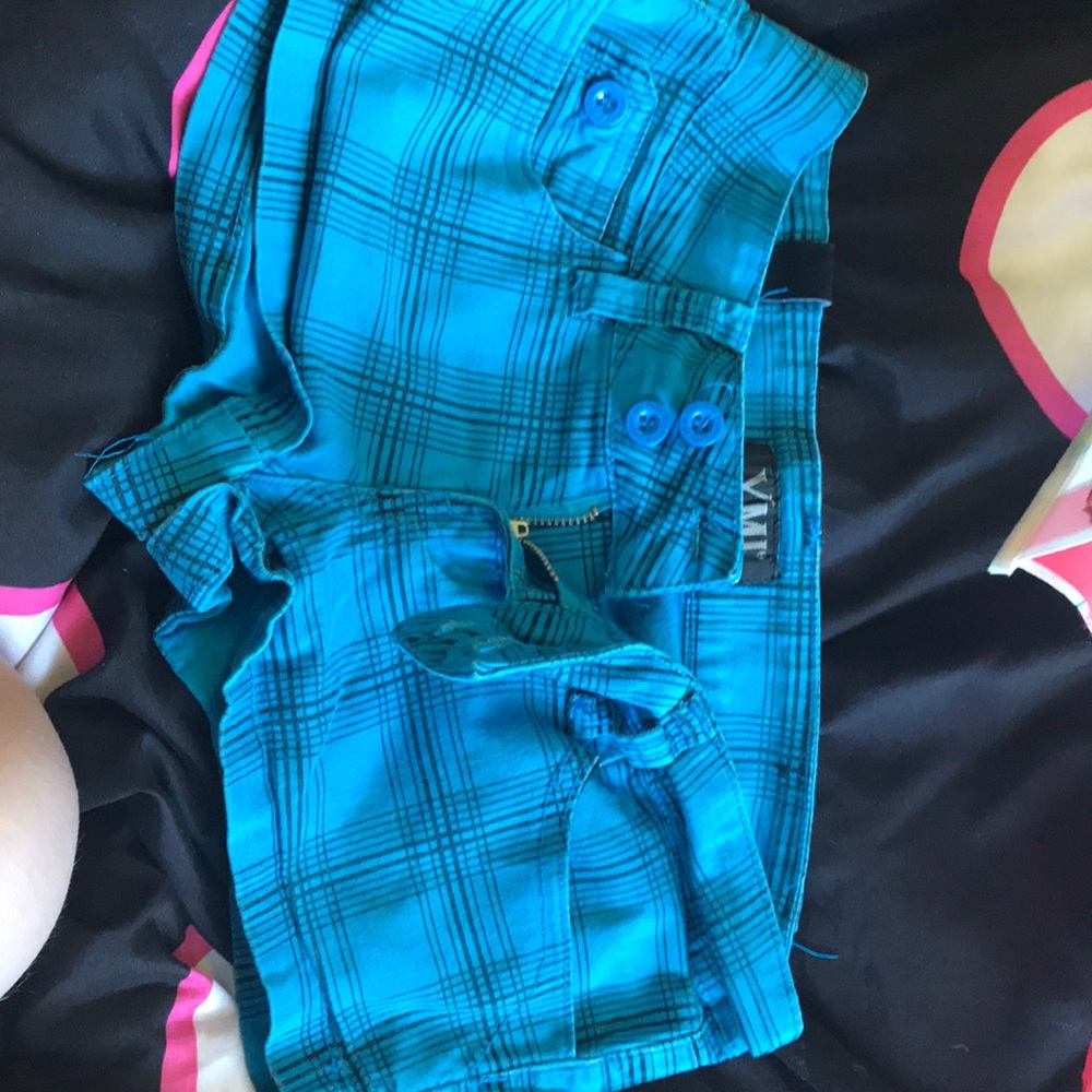 Very cute blue plaid shorts